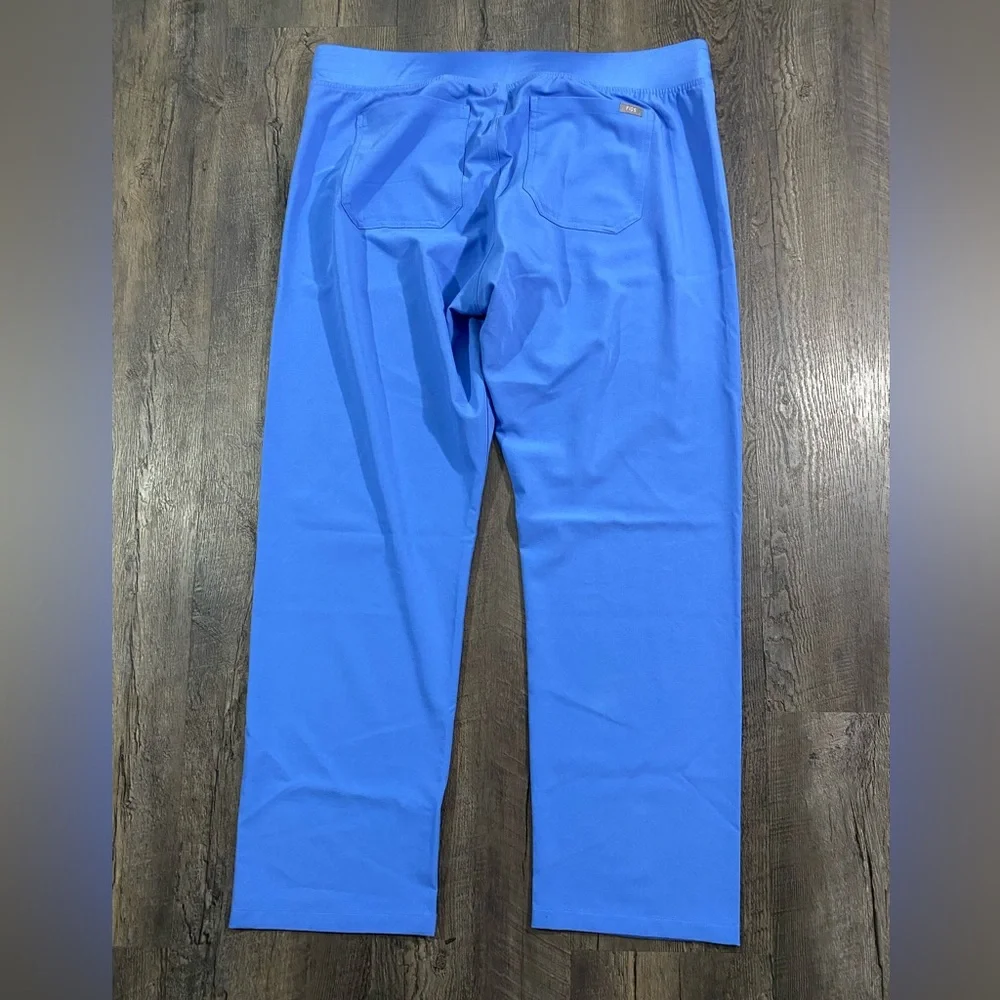FIGS Technical Collection Mens Scrubs - Size XL
